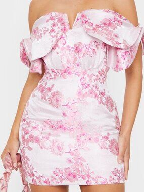 Pretty Little Thing Pink Florall Jacquard Mini Dress Size 4